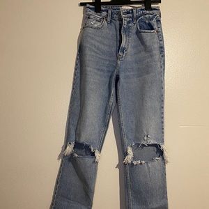 A&F ultra high rise 90s straight jeans